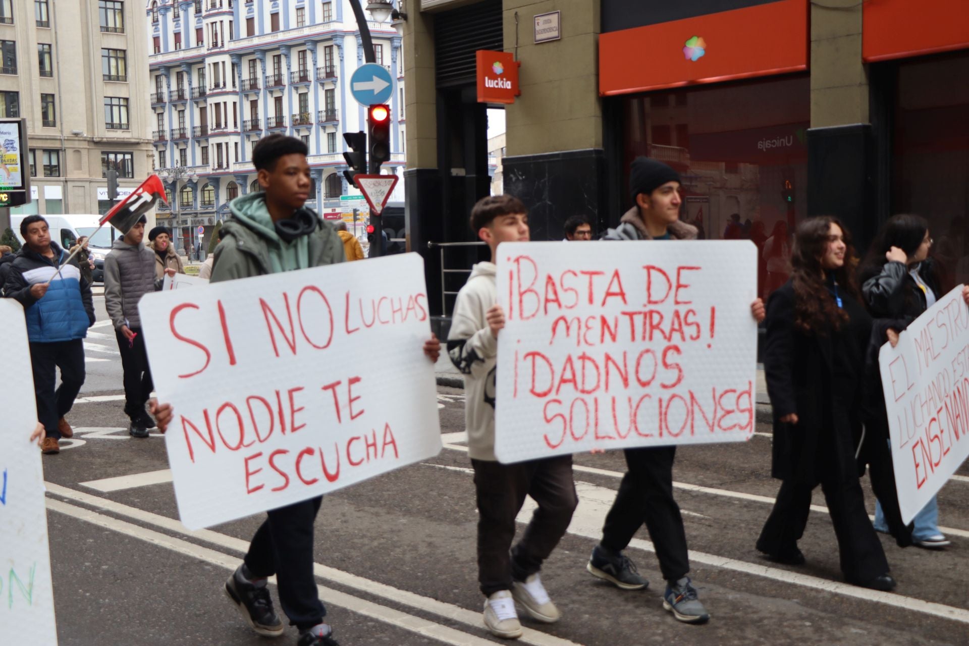 Manifestación del IES García Bellido en el centro de León