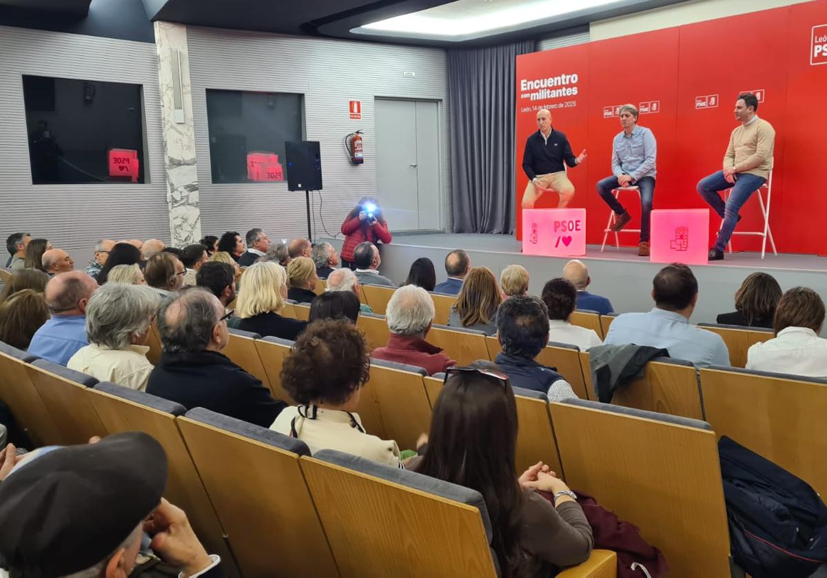 Carlos Martínez asistió a un acto en León este viernes.