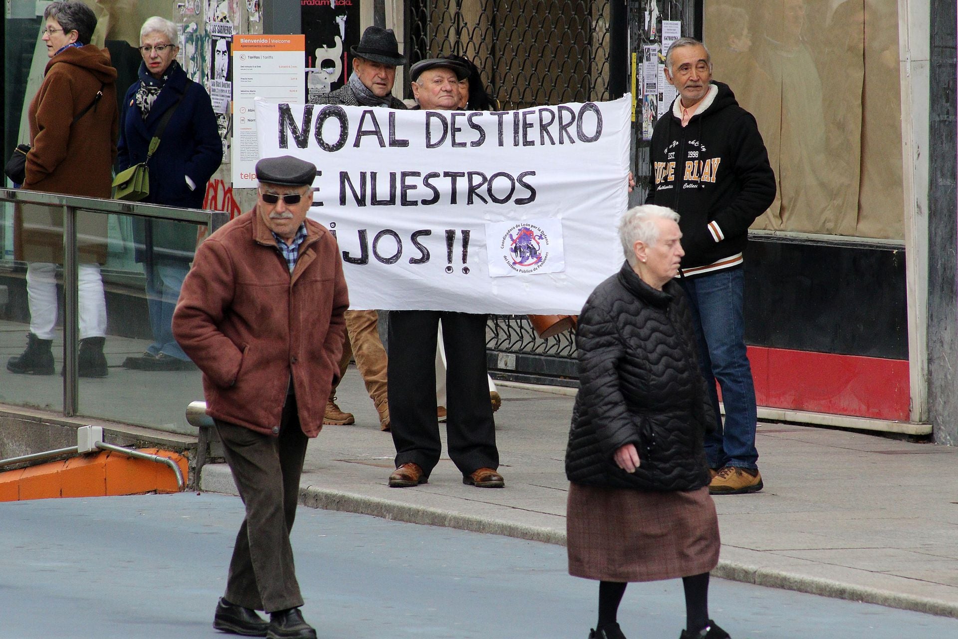 El 16-F, manifestación por el futuro de León, vista por Peio García