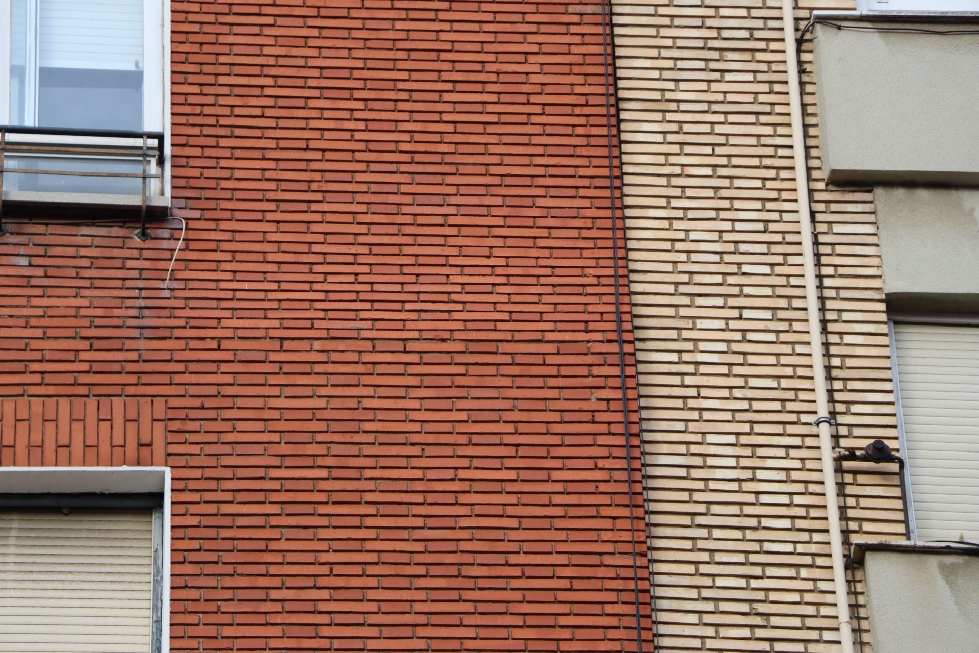 El abombamiento es visible hasta con una vista frontal.