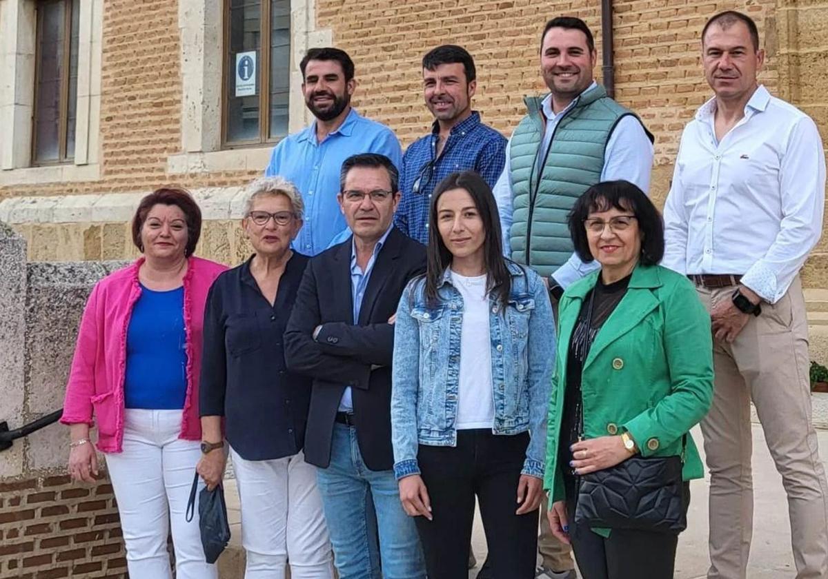 Dimite el alcalde de Valderas: «Llega un momento en el que no puedo seguir»