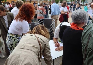 Los vecinos de Villaquilambre reconocen que «ha venido buena gente y no han dado problema»