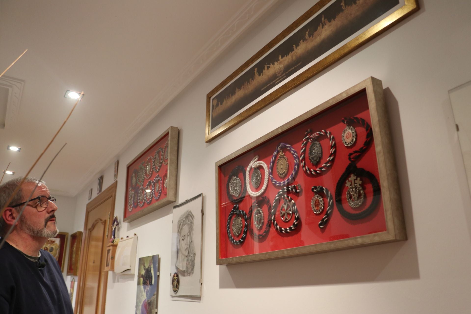 Así es la casa-museo particular del papón Carlos Tascón