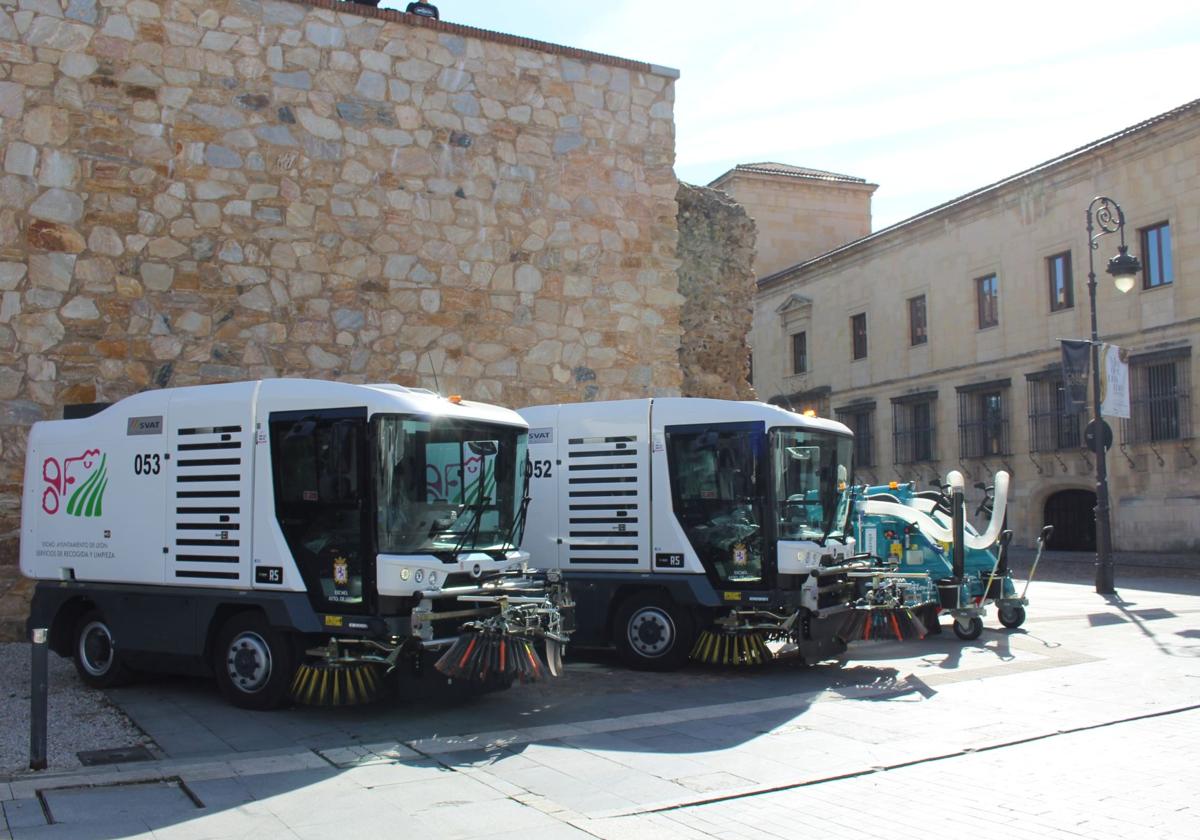 Nuevos vehículos de limpieza para León