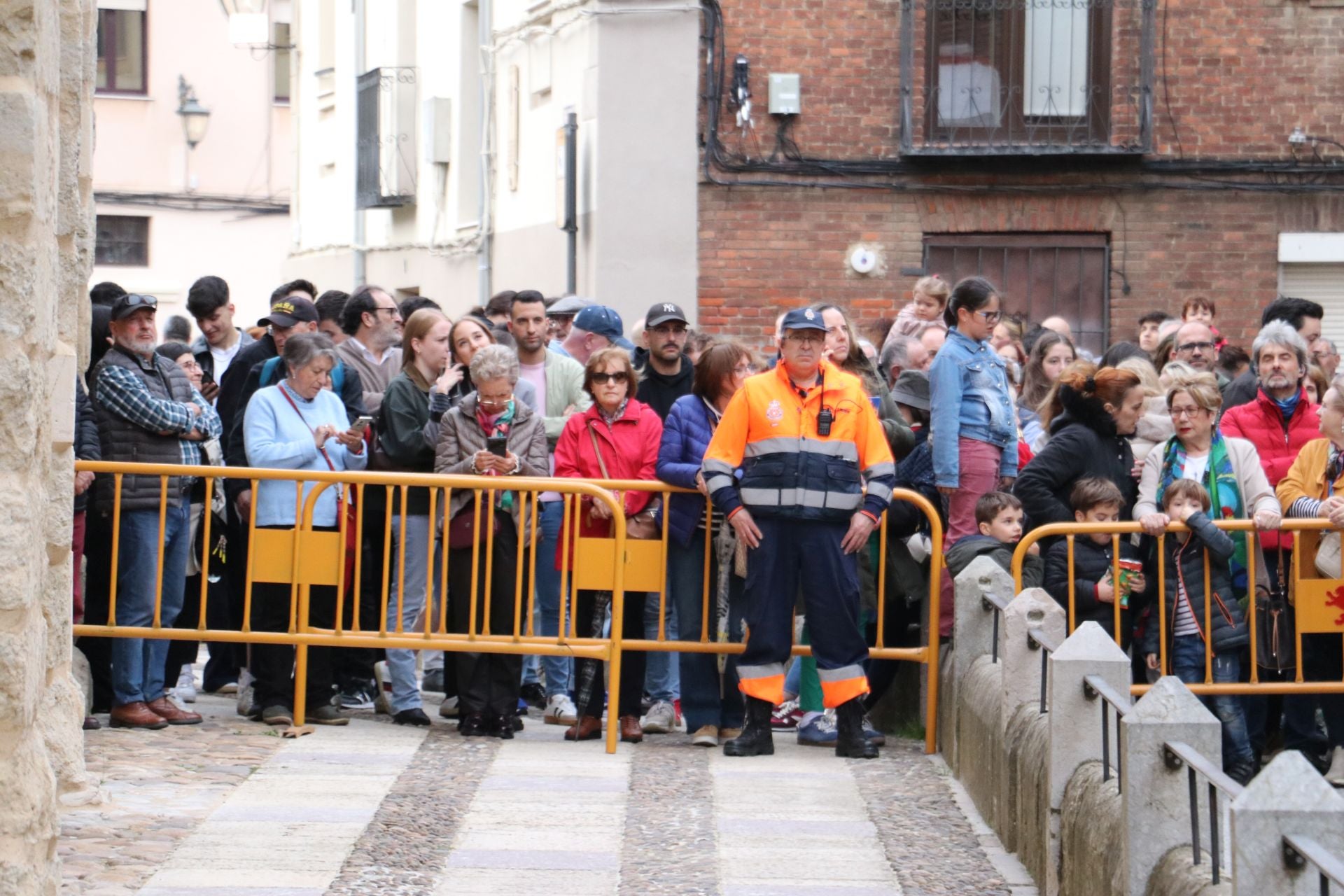 Las mejores imágenes de la Procesión de la Dolorosa en León