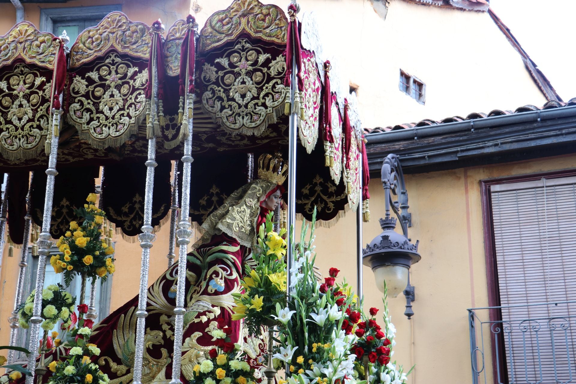 El Gran Poder entra triunfante en León