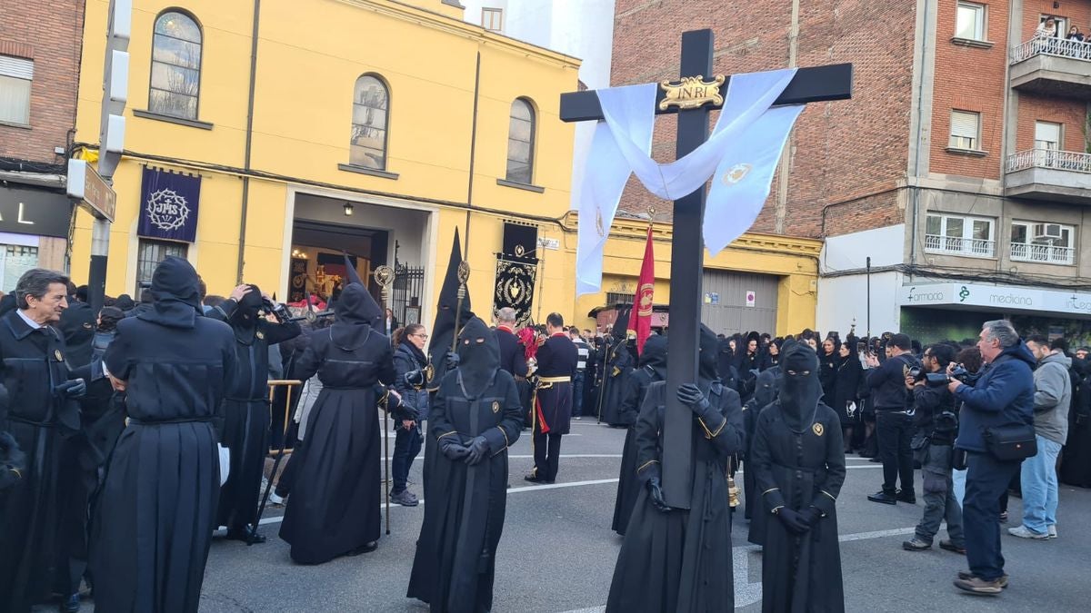 Las imágenes de la procesión de La Pasión en León en el Lunes Santo