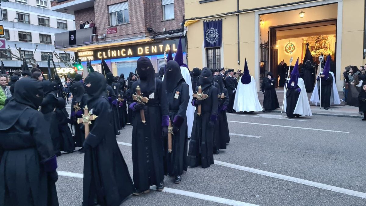 Las imágenes de la procesión de La Pasión en León en el Lunes Santo