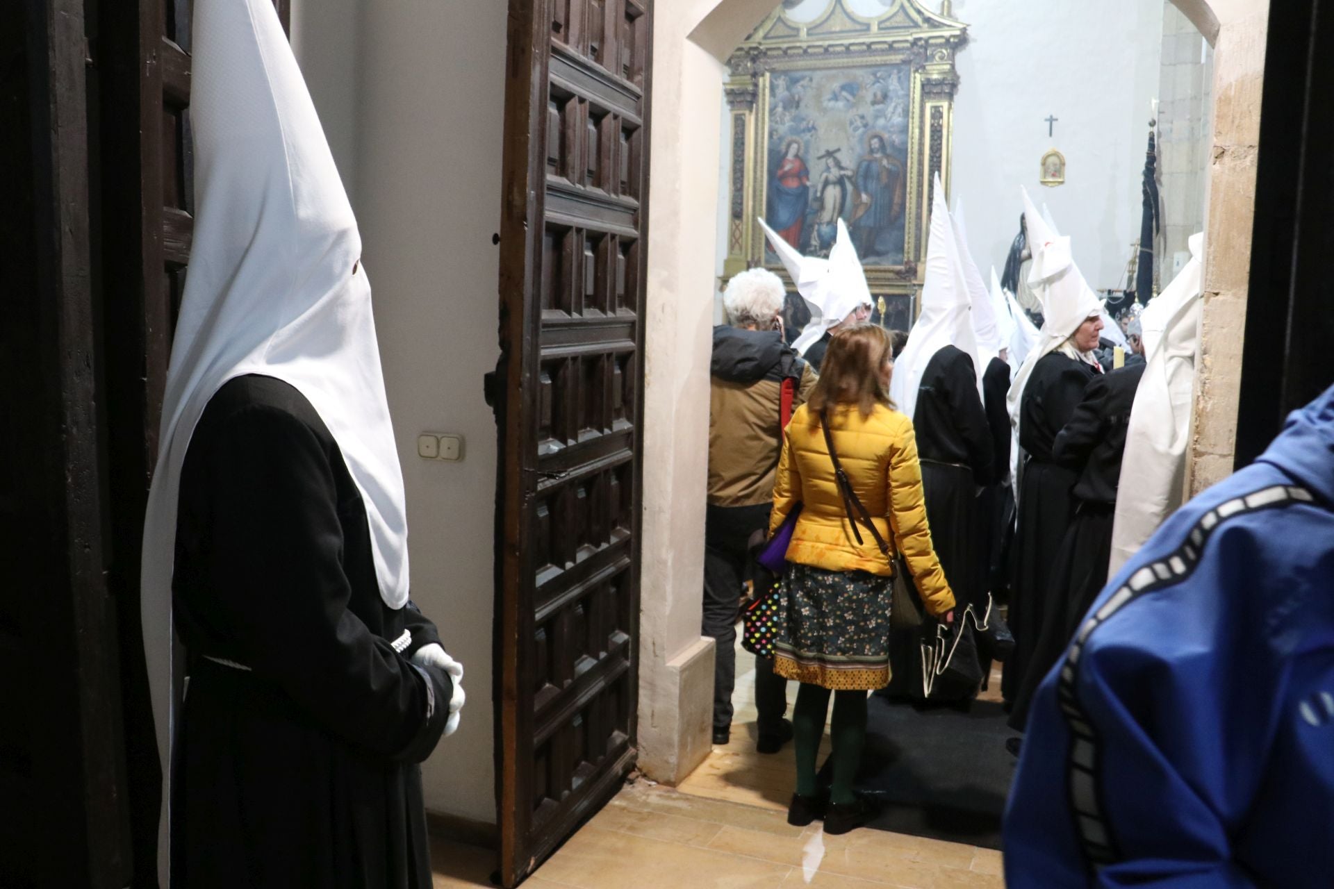 Las imágenes de la suspensión de la Solemne Adoración de las Llagas de Cristo en León