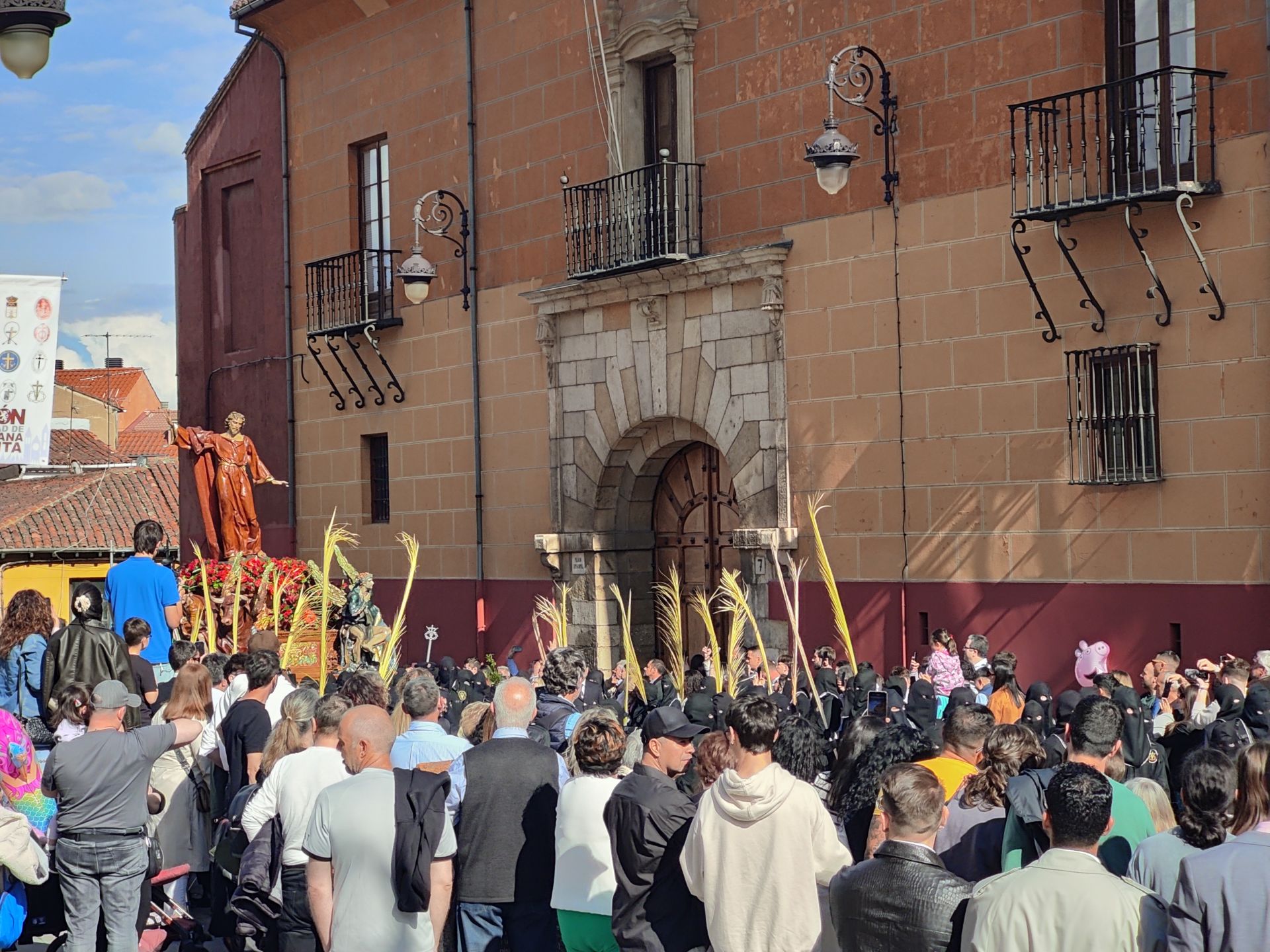 El Gran Poder entra triunfante en León