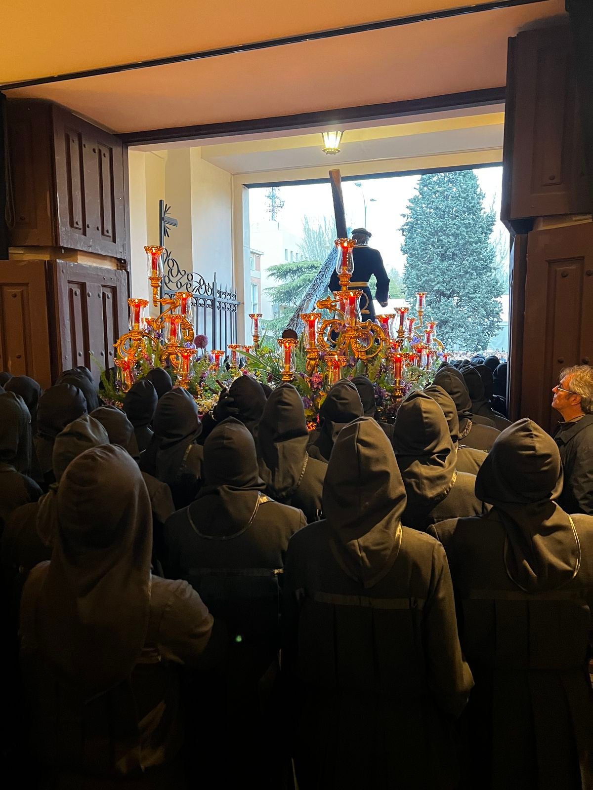 Las imágenes de la procesión de La Pasión en León en el Lunes Santo