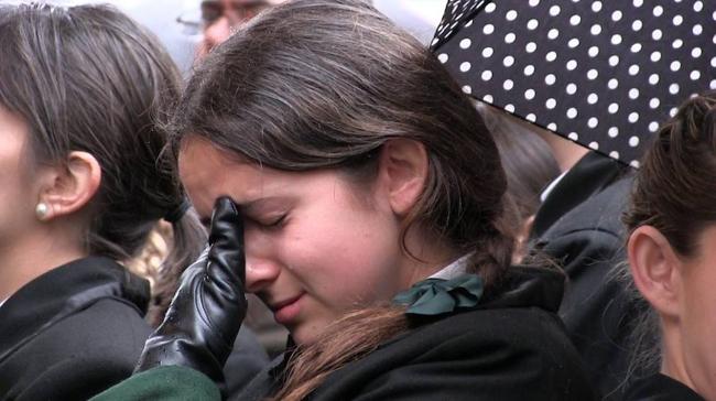 ¿Cuál es la única cofradía de la Semana Santa de León que solo admite mujeres?