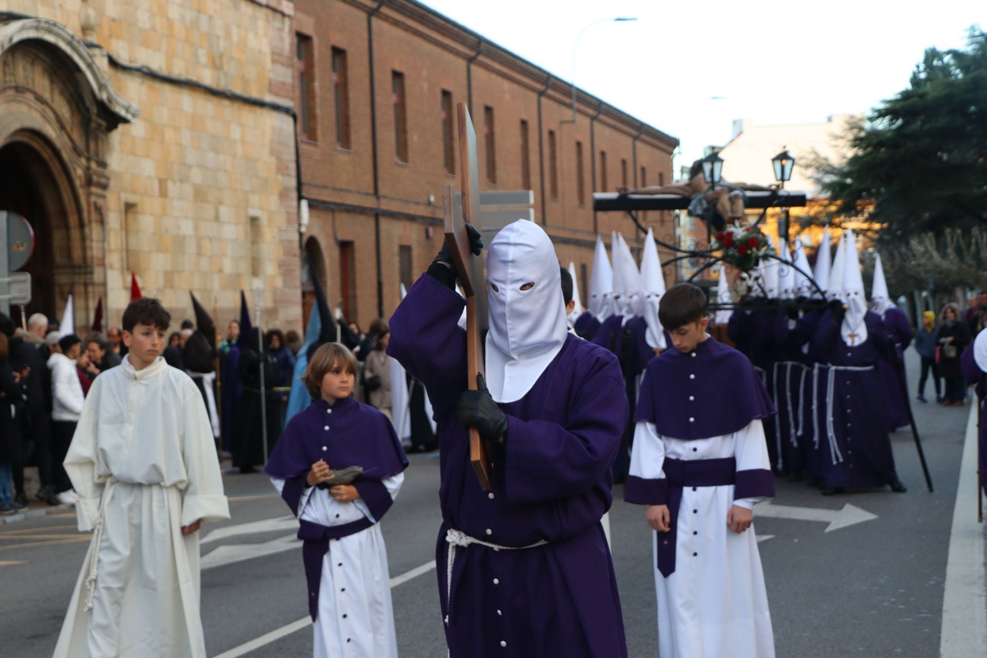 Las mejores imágenes de la procesión del Silencio