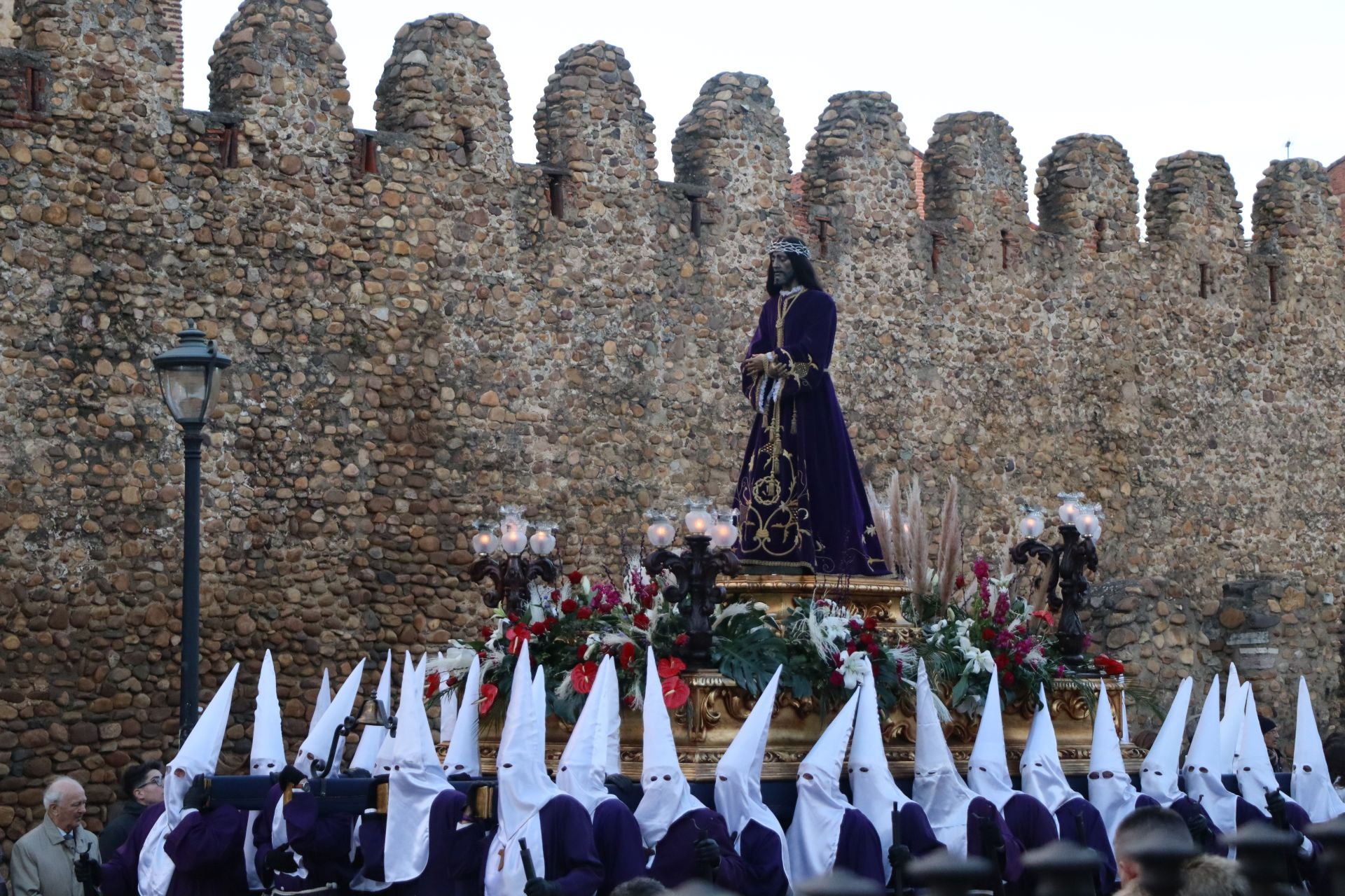 Las mejores imágenes de la procesión del Silencio