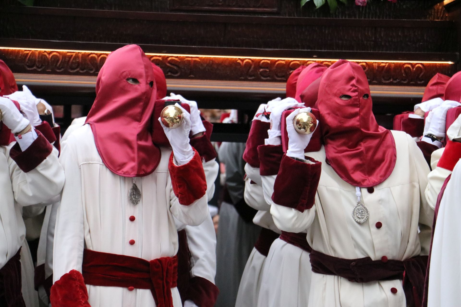 Las imágenes de la procesión de la Sagrada Cena