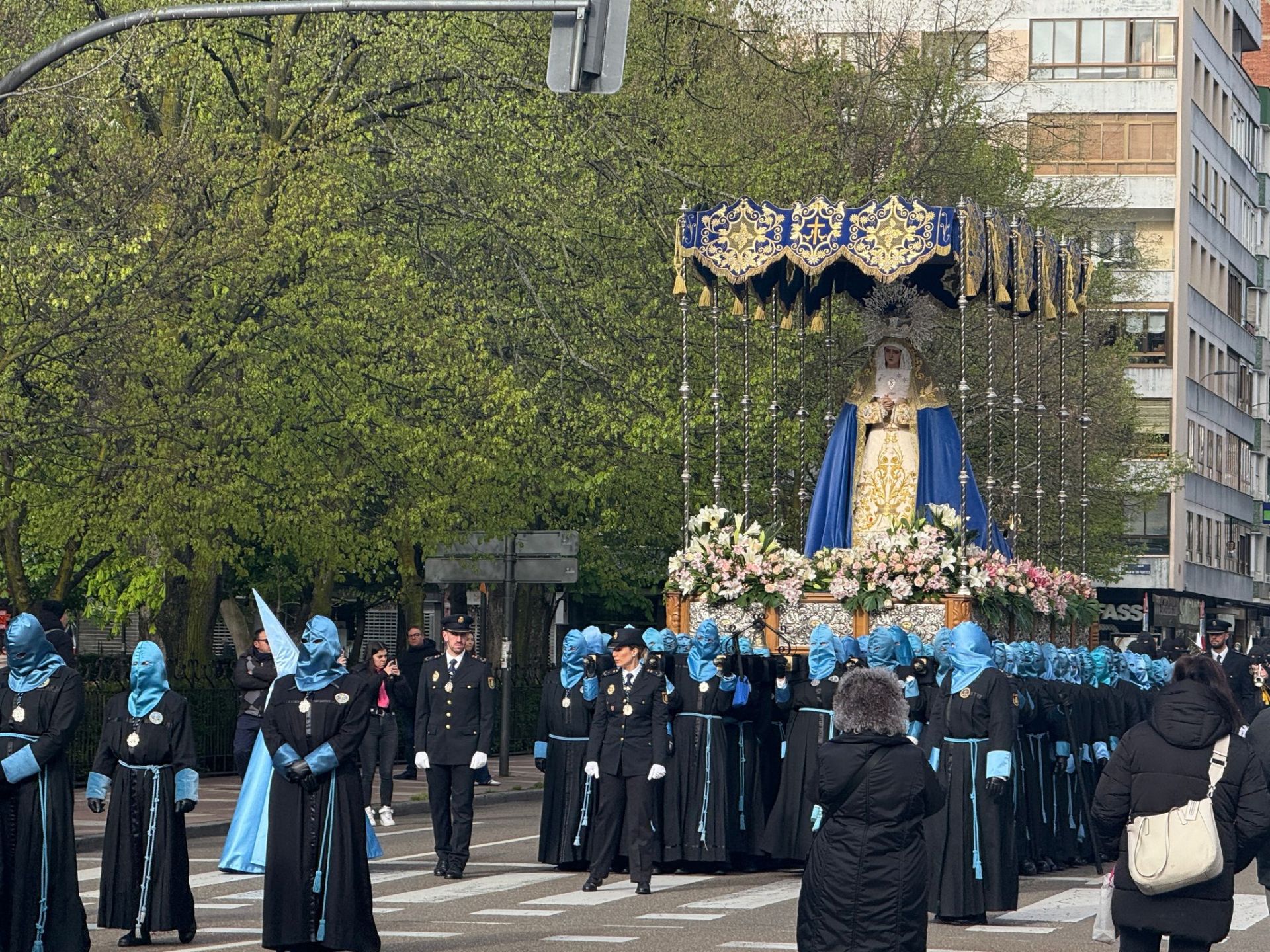 Todas las imágenes de la Bienaventuranza en su recorrido por León