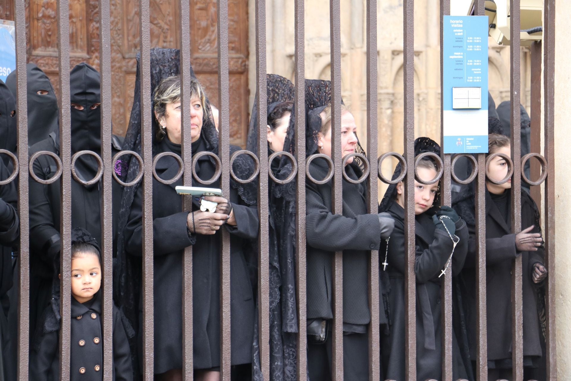 Las imágenes del Encuentro ante la Catedral de León