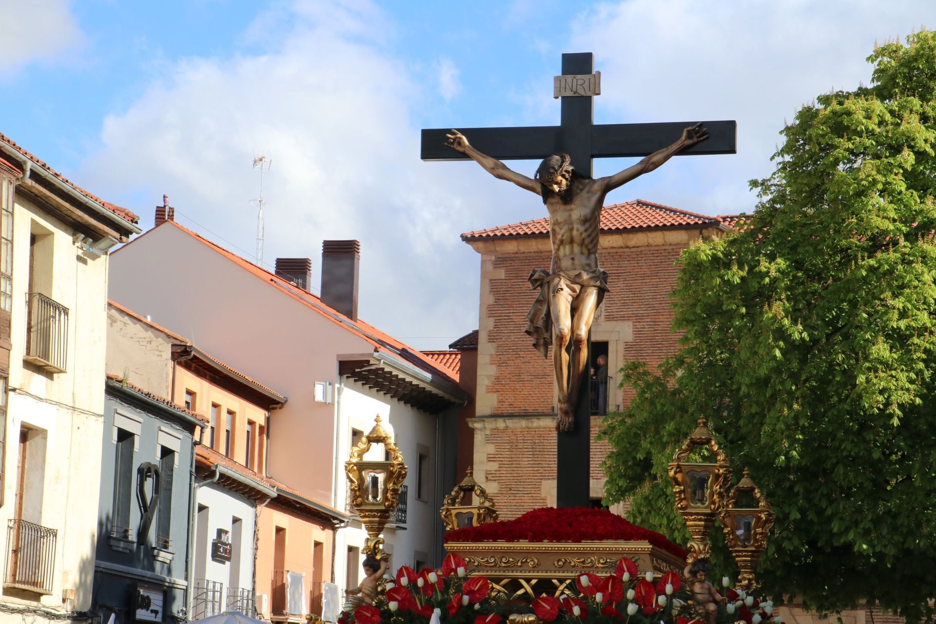 Las imágenes de la procesión de las Siete Palabras en León