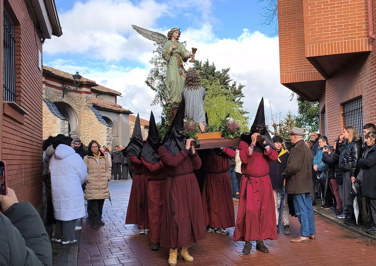 Imagen secundaria 1 - Acto de las Caídas del Nazareno y Procesión de los Pasos de Almanza