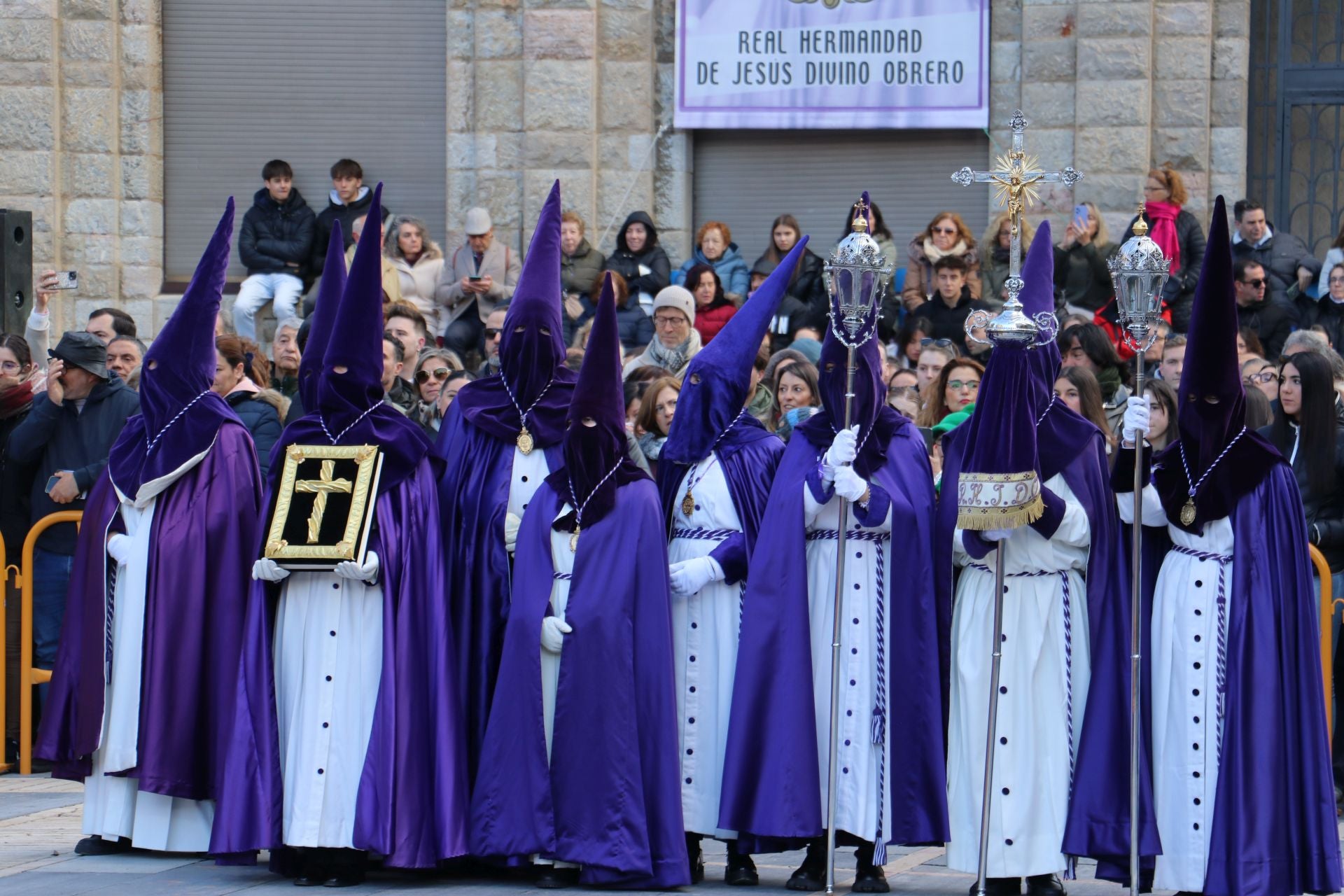 Las imágenes del acto de la Resurrección en León