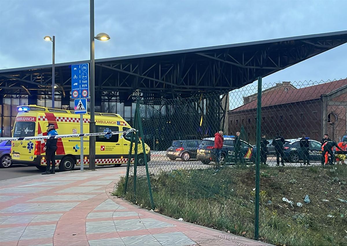 Imagen secundaria 1 - Imágenes del lugar del accidente.