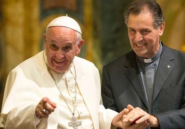 El leonés que opta a ser papa tras la muerte de Francisco