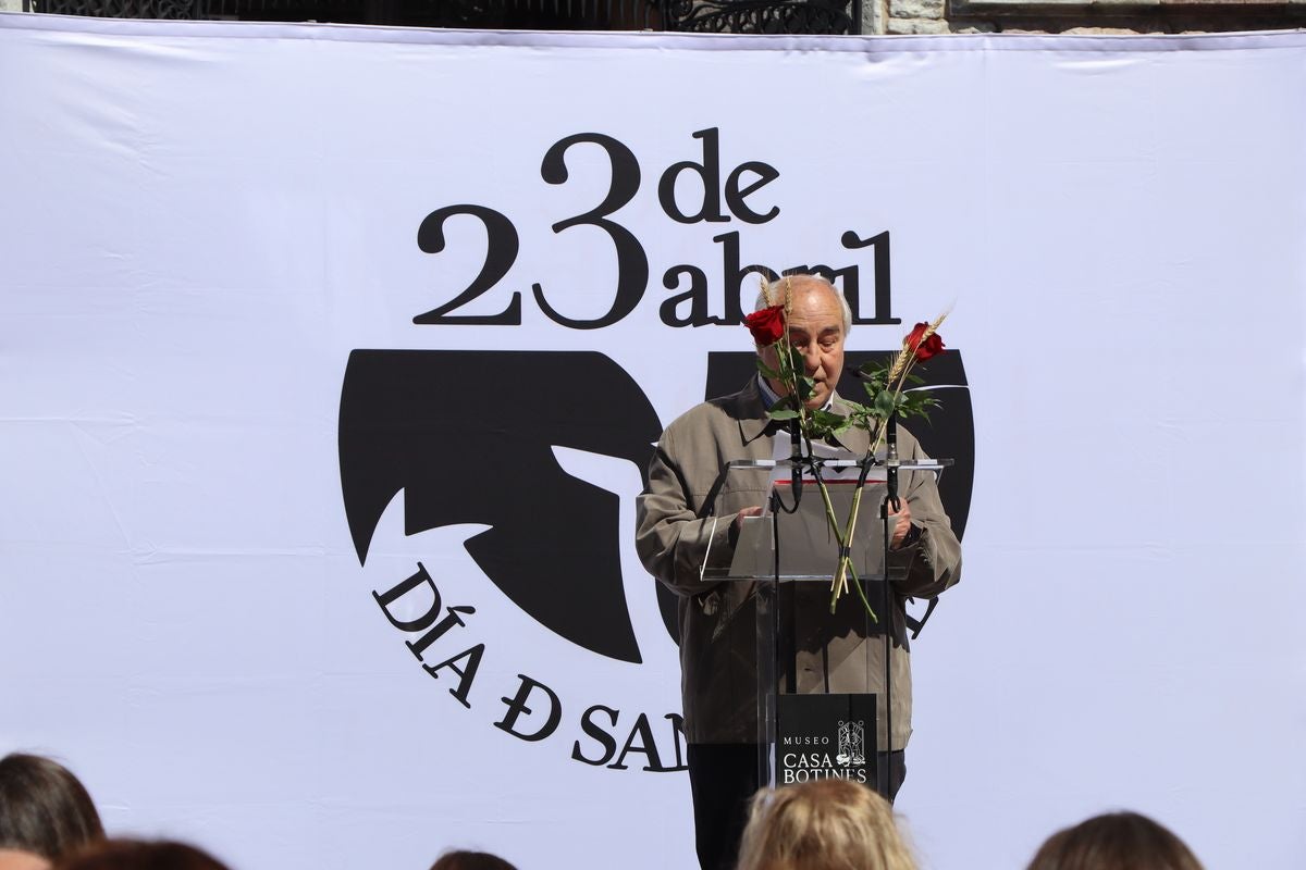 León celebra el Día del Libro