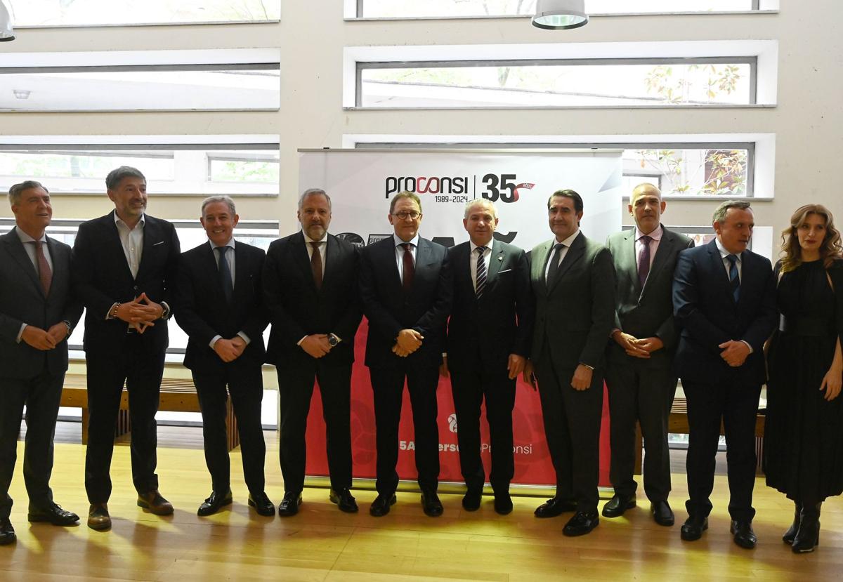 Proconsi celebra sus 35 años de «alma y equipo» con reconocimientos a instituciones y empresas