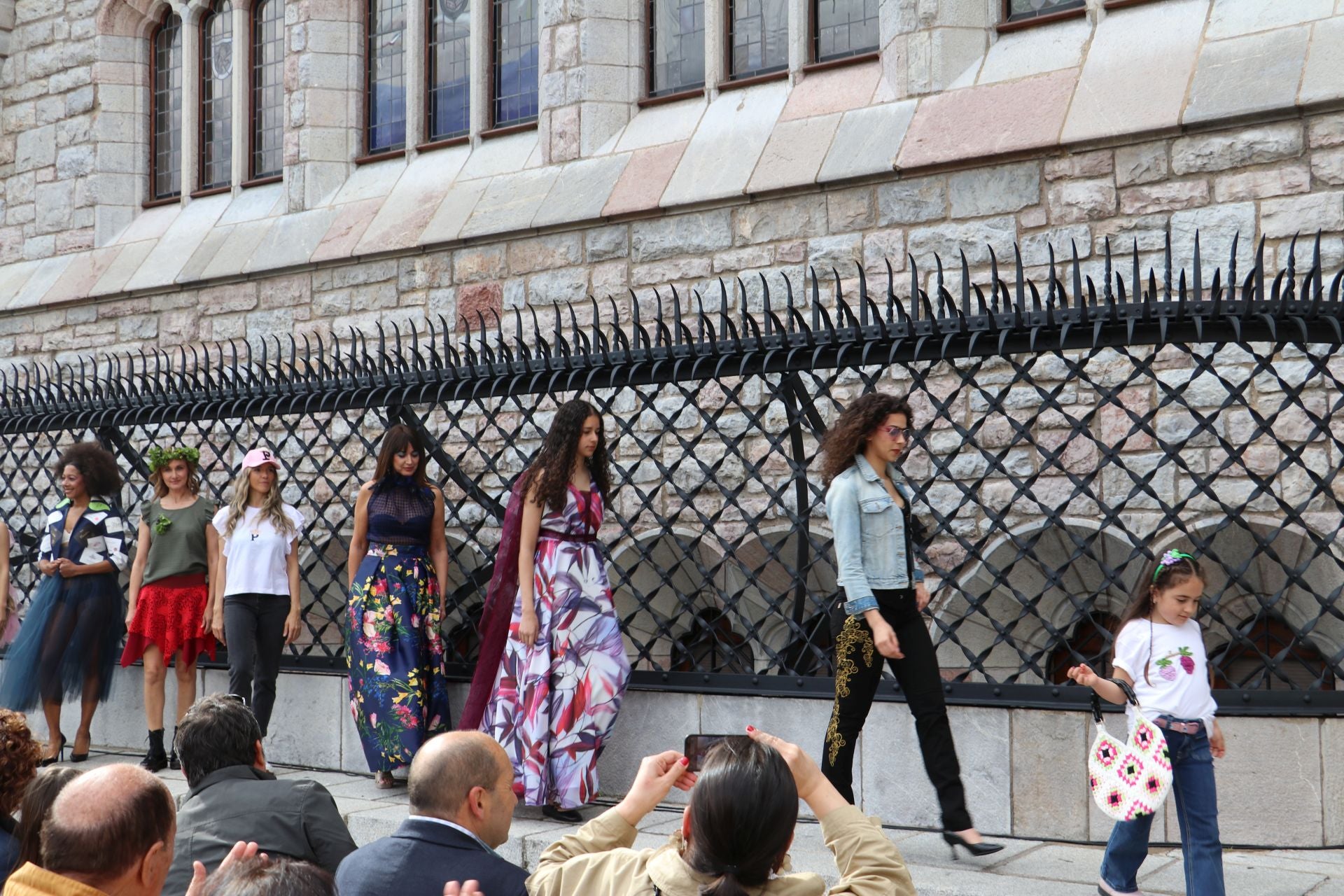 La moda inspirada en los vinos la DO León