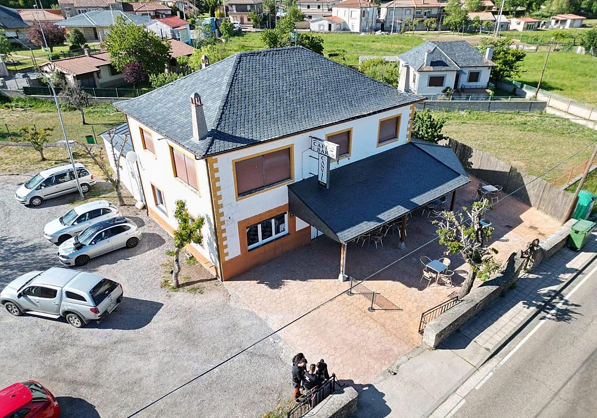 Imagen del Café Bar Canvil, en Canales-La Magdalena.