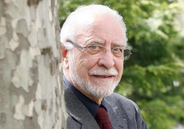 José María Merino se encuentra en León con estudiantes y amantes de la literatura