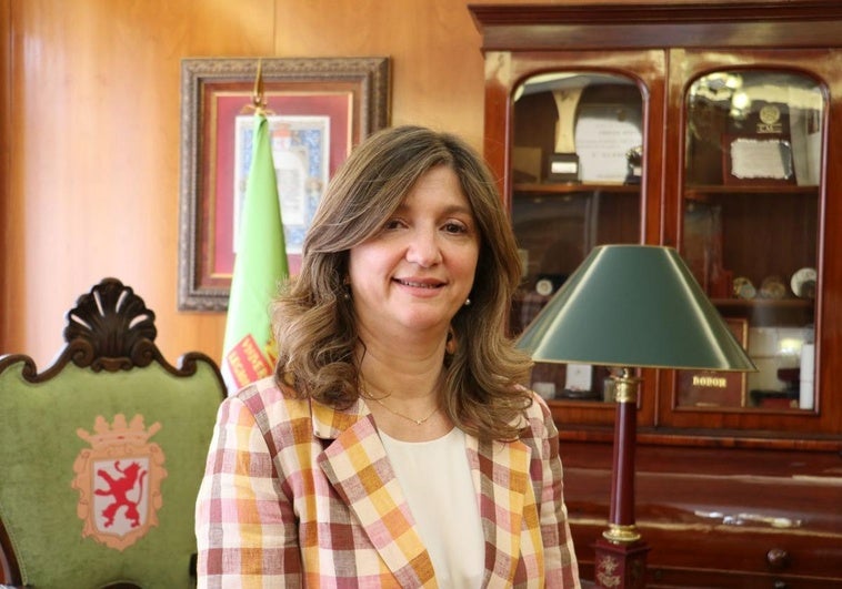 La rectora de la Universidad de León, Nuria González.