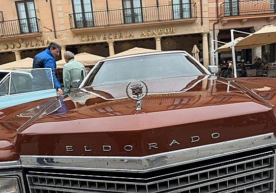 Concentración de Cadillac en Astorga.