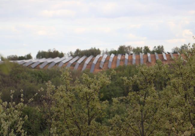Paneles solares vistos desde Estrella de Izar.