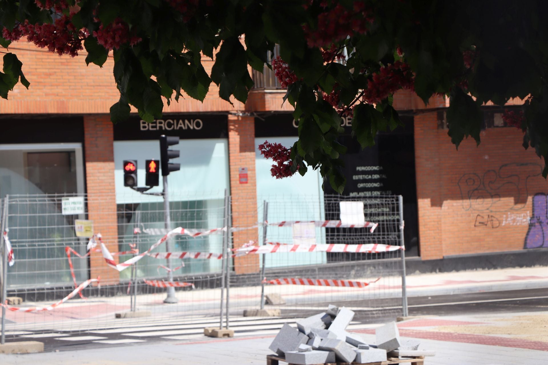 Últimos remates en las obras de la ronda interior en El Espolón