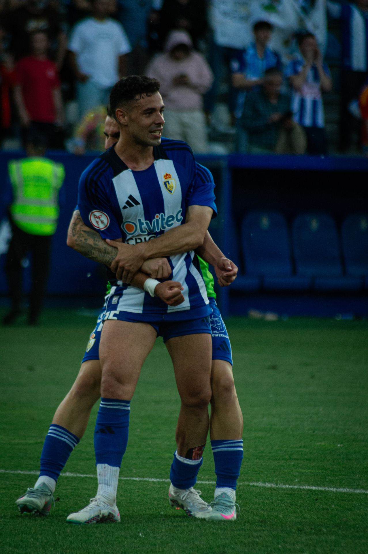 Las mejores imágenes del derbi entre Ponferradina y Cultural