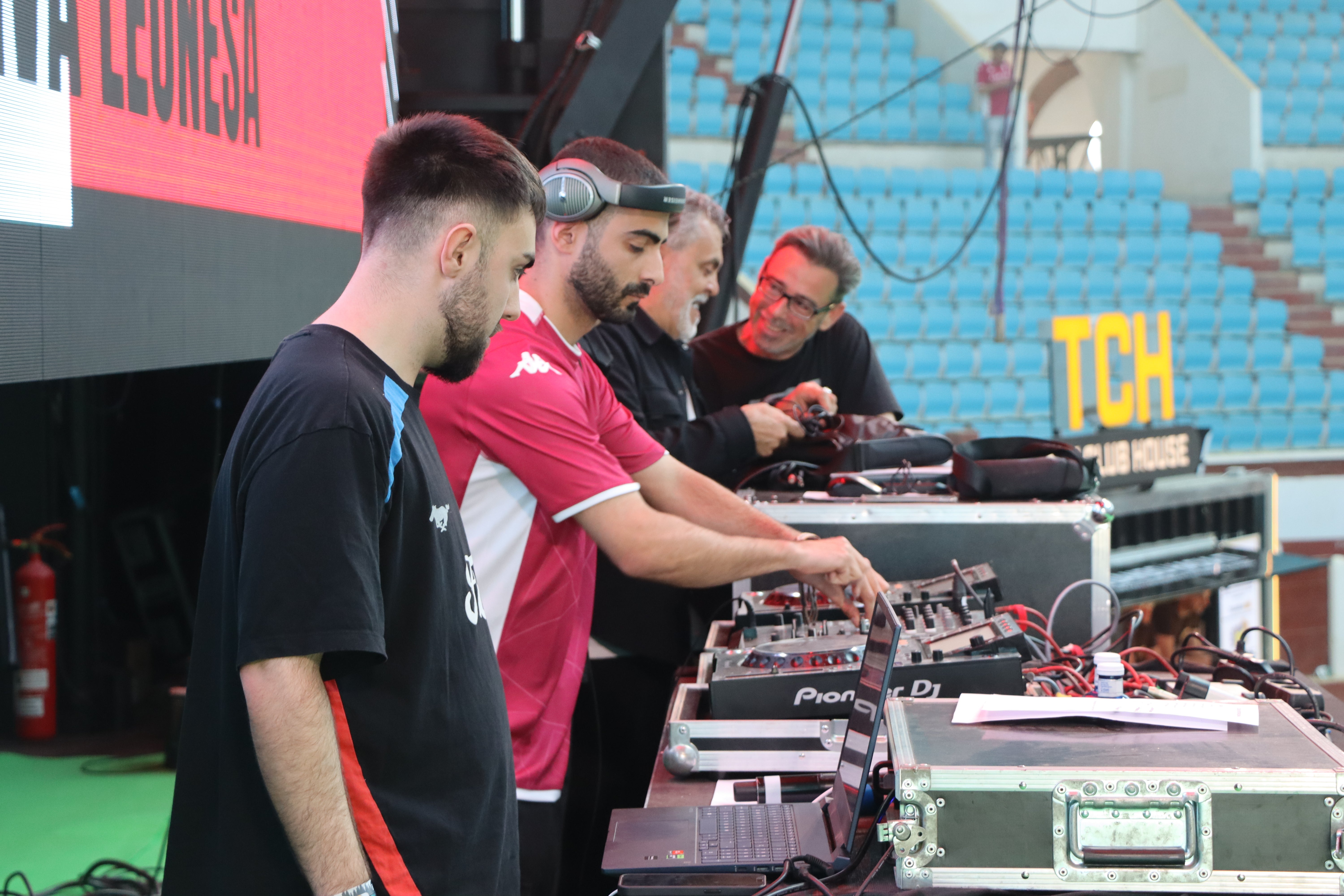 Así se vivió el derbi en el León Arena