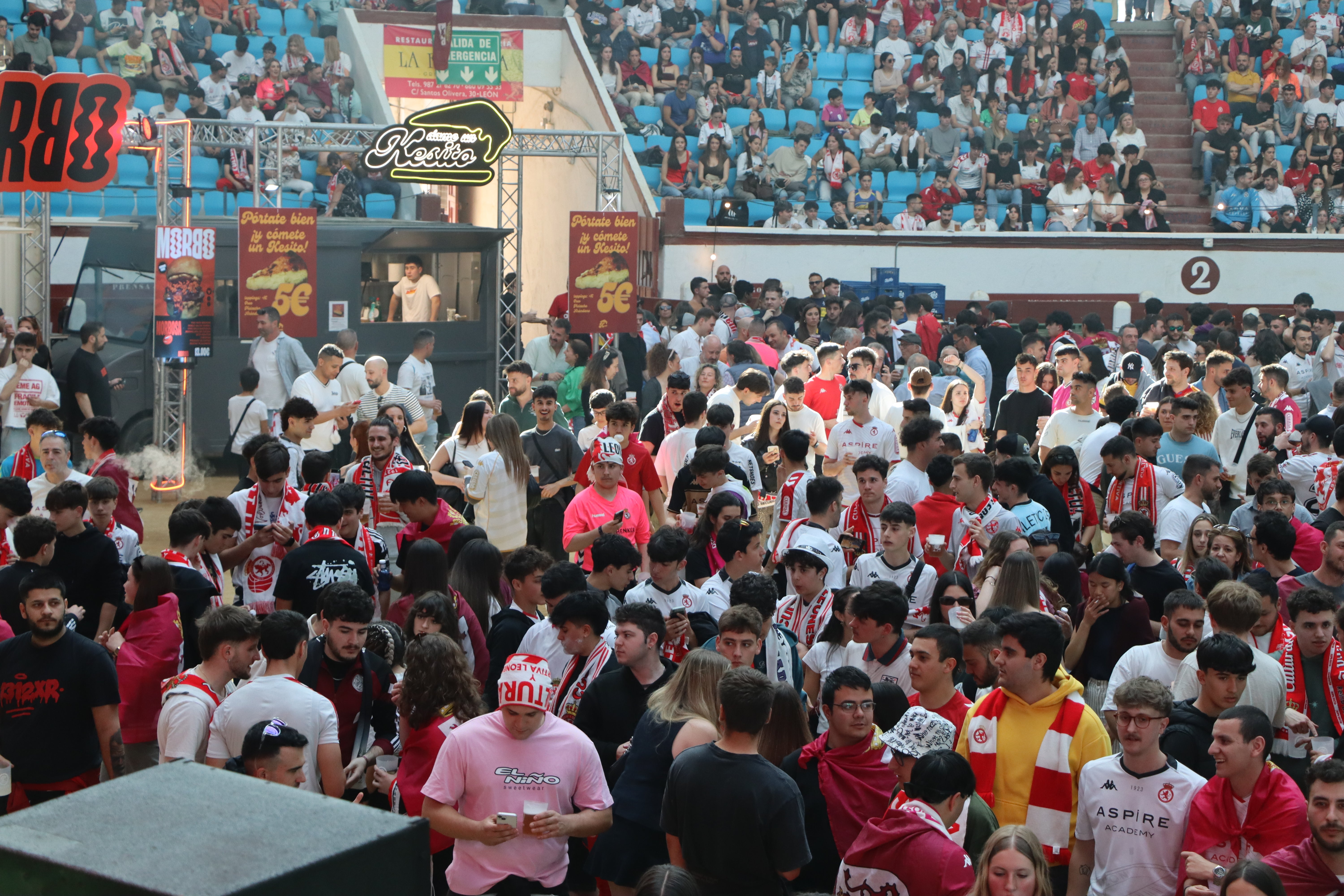 Así se vivió el derbi en el León Arena