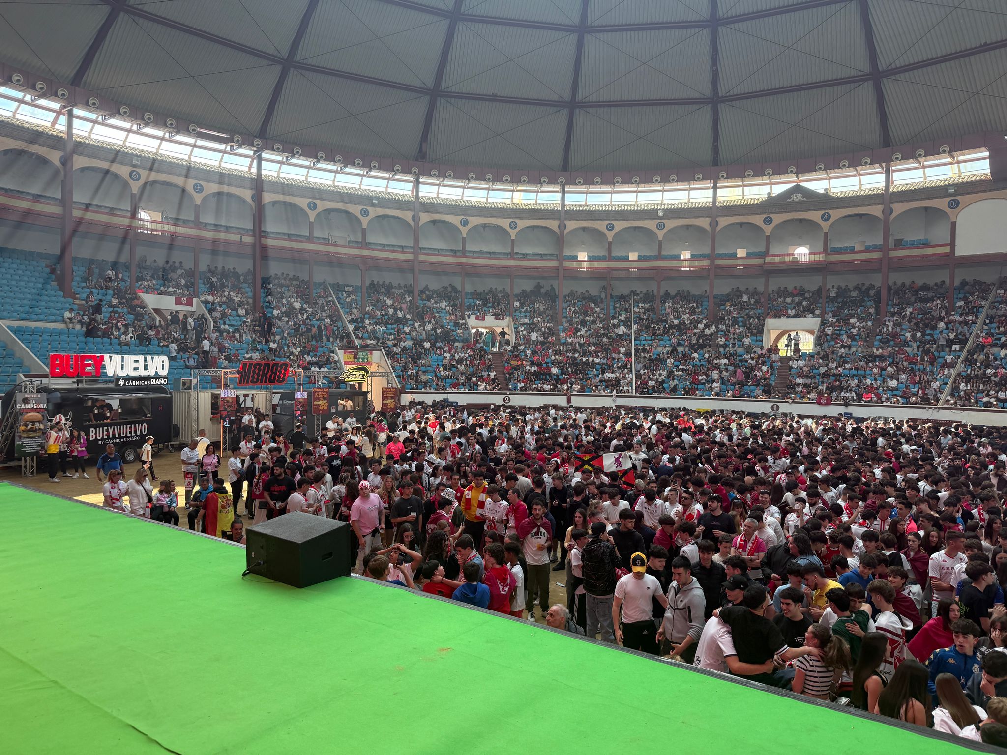 Así se vivió el derbi en el León Arena