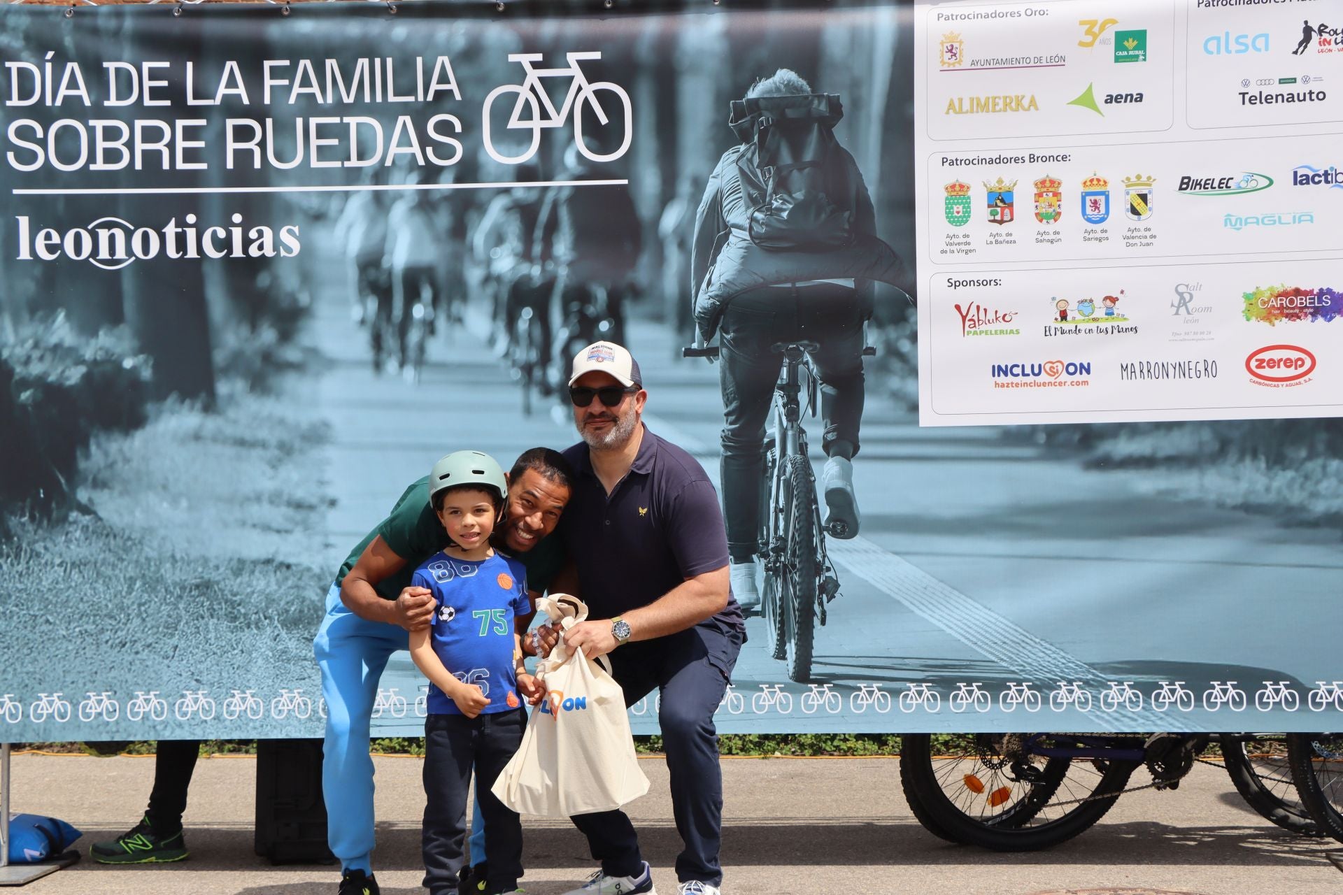 Ganadores de los sorteos del Día de la Familia sobre Ruedas