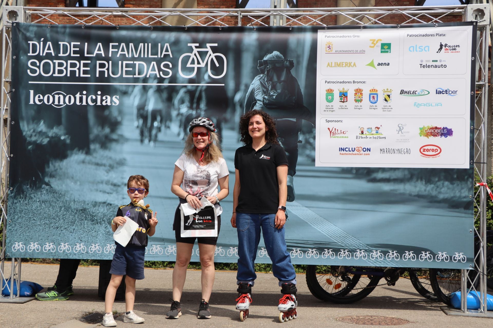 Ganadores de los sorteos del Día de la Familia sobre Ruedas