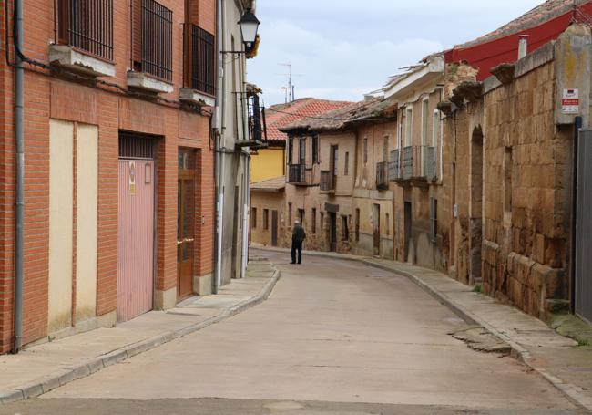 Una de las calles del pueblo de esta semana.