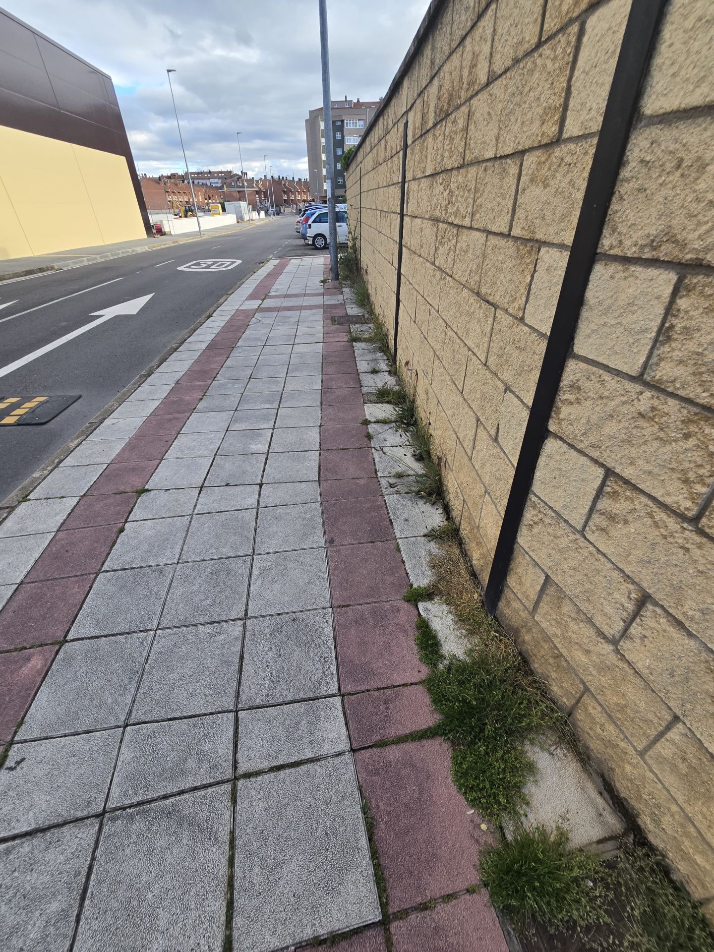 Nuevas quejas de vecinos de Trobajo del Camino