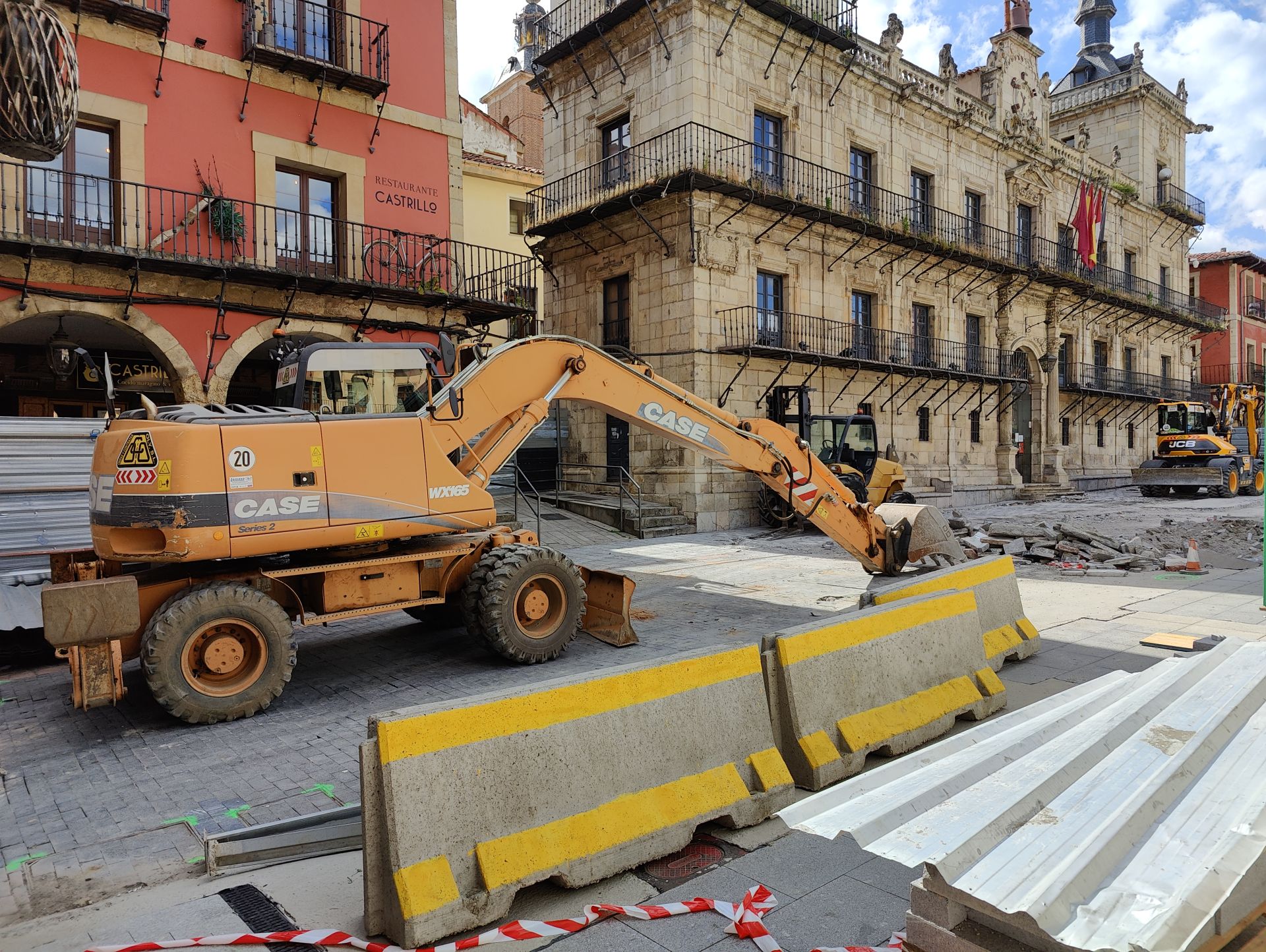 Comienza la tercera fase de las obras en la plaza Mayor de León