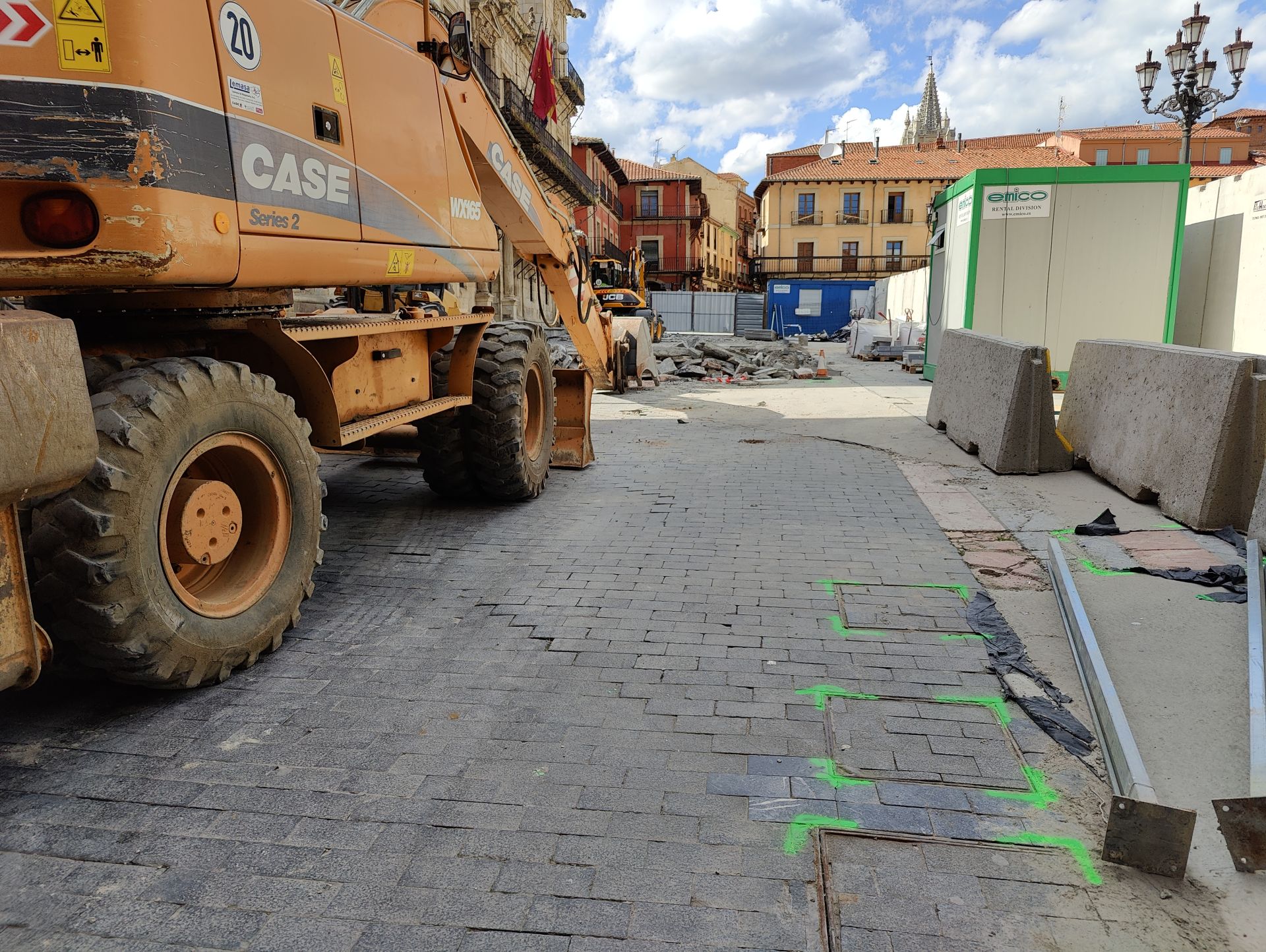 Comienza la tercera fase de las obras en la plaza Mayor de León