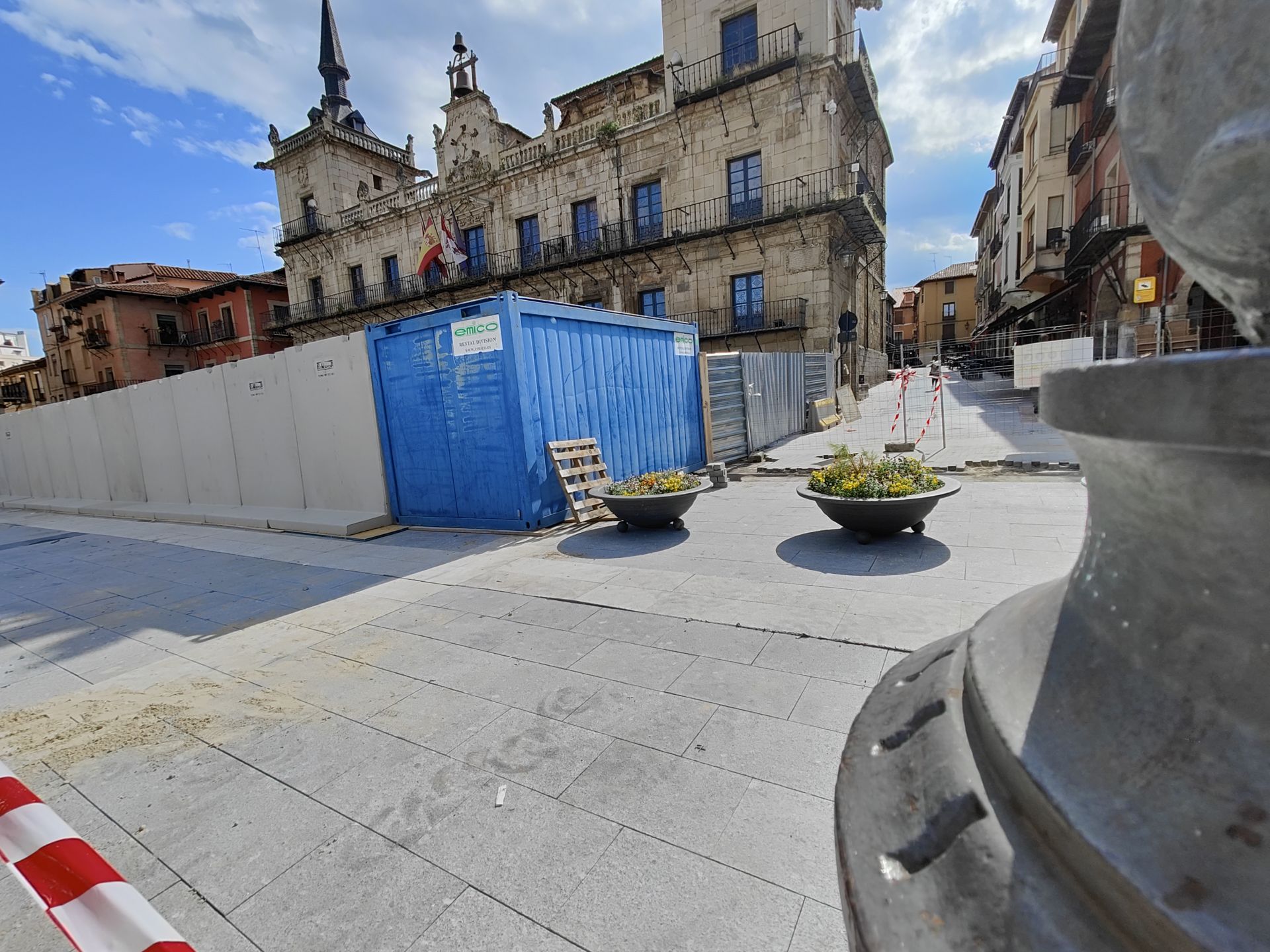 Comienza la tercera fase de las obras en la plaza Mayor de León