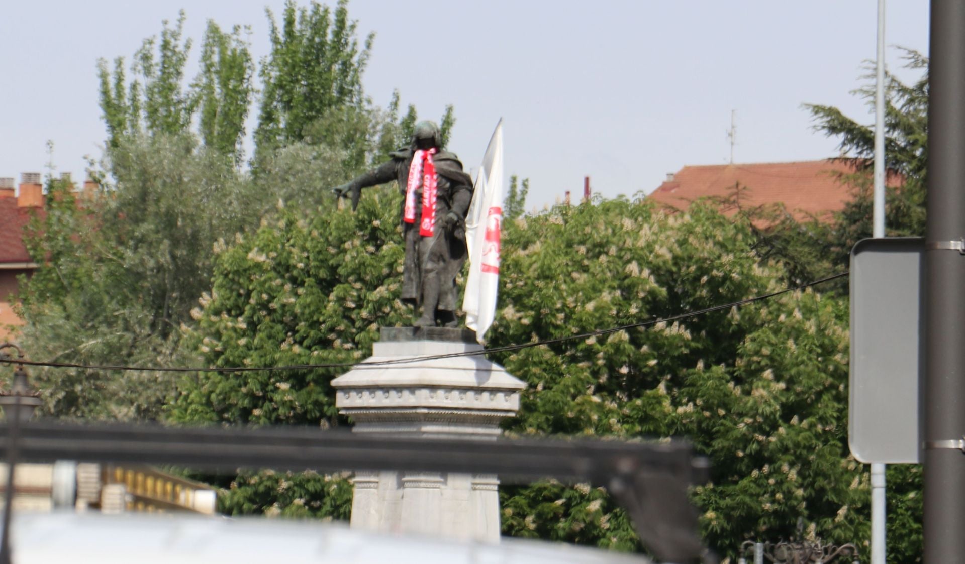 Guzmán se viste de la Cultural