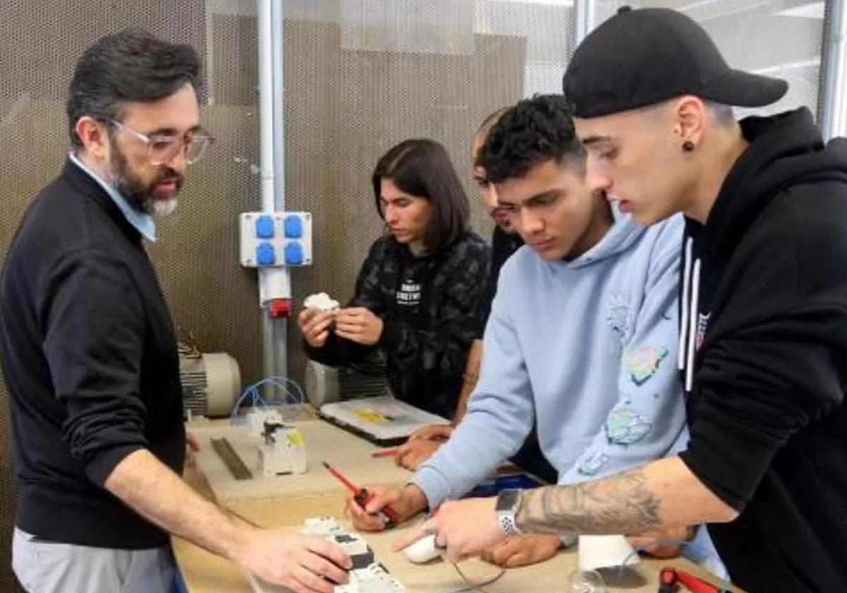 Alumnos de FP en una de sus clases