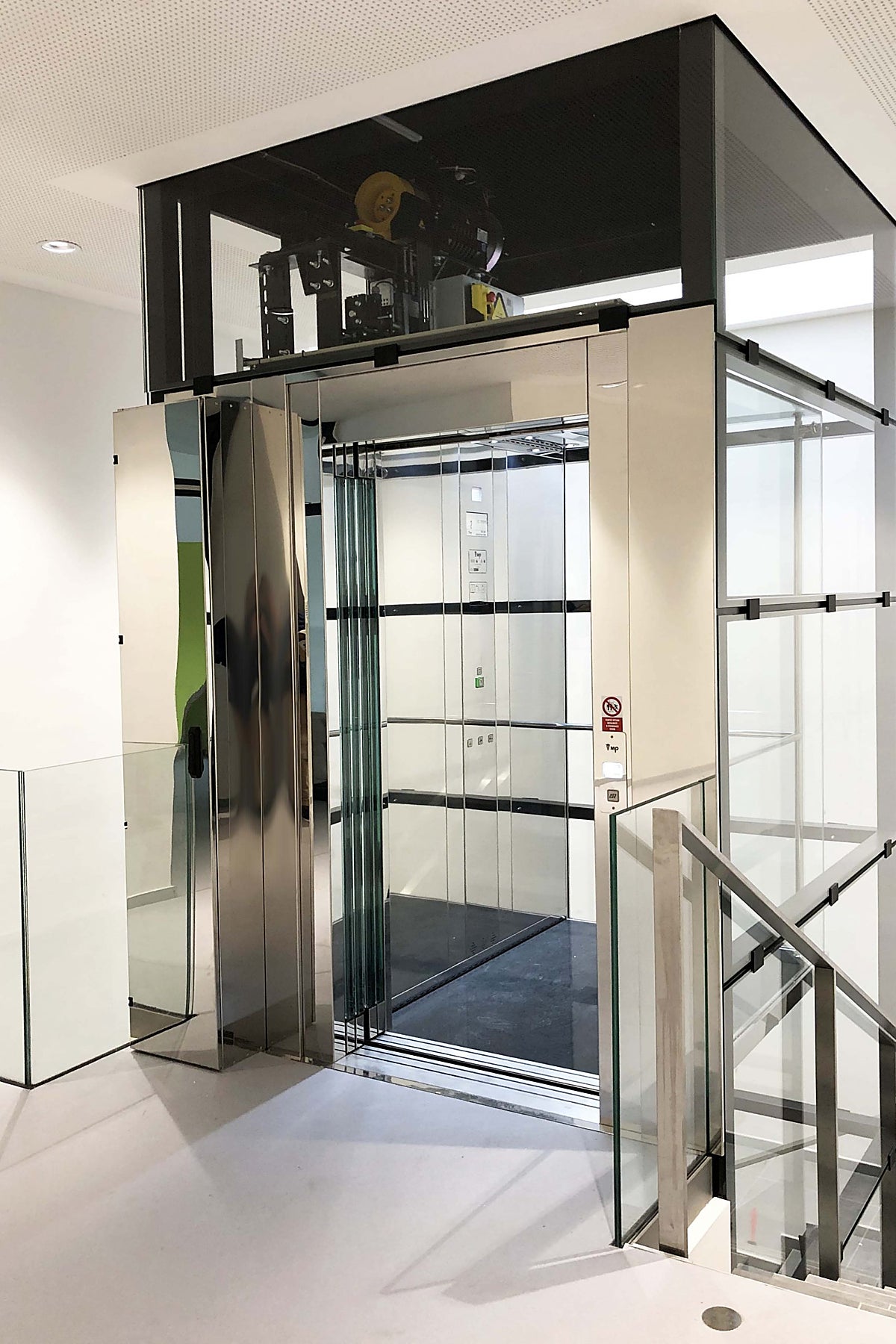 Ascensores Astura cuenta con casi dos décadas de experiencia en el sector