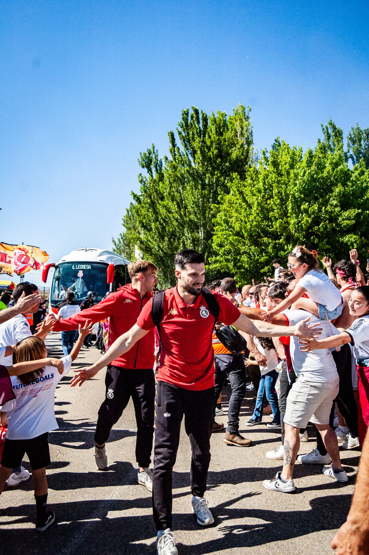 Las imágenes del recibimiento a los jugadores de la Cultural